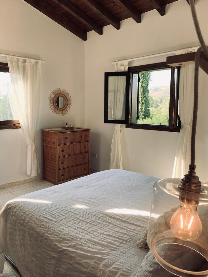 Villa The Goathouse Larnaca Esterno foto